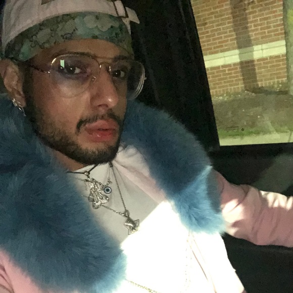 Meet your Posher, Sheraz - Picture 9 of 13